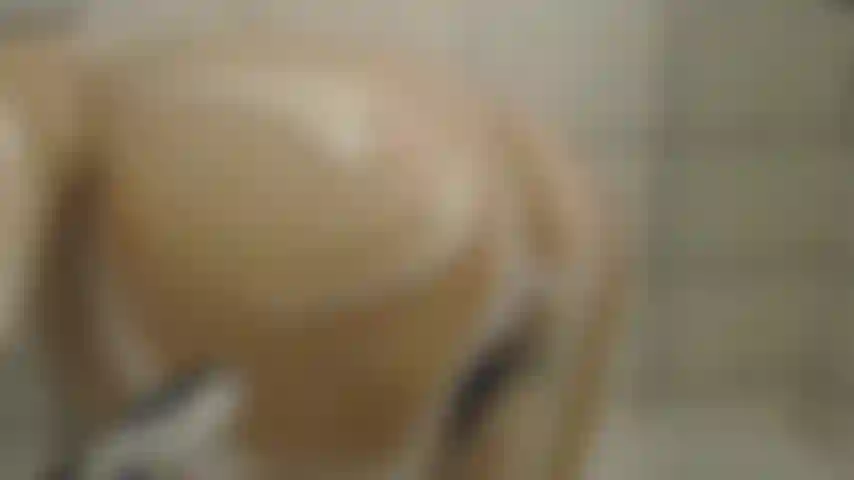 Me laveras-tu le dos ?