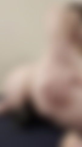 One Min Anal Realistic Big Dildo