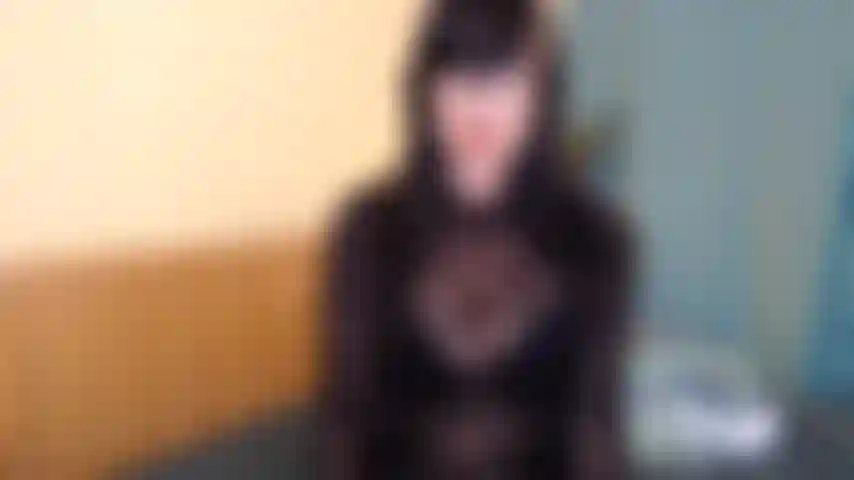 Continue de caresser ! Continue de jouir ! Je sais que ça fait mal, continue de caresser ! Vide ton cerveau ! Videz vos couilles !