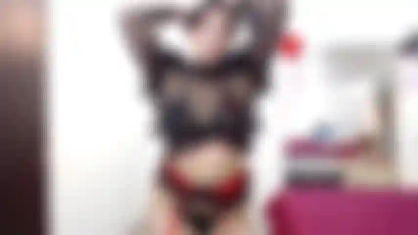 Une belle latine te conquiert avec son visage.