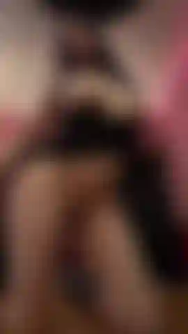 Pole dance striptease en talons 9.