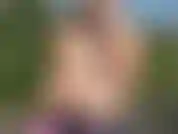 Topless dans les champs d'irlande.