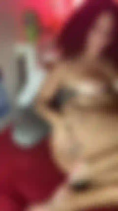 Vidéo anale, viens me regarder améliorer mon jouet.