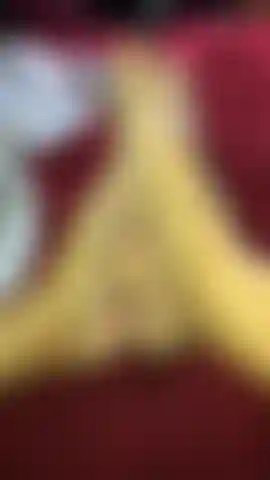 Puis-je te caresser avec mes pieds.