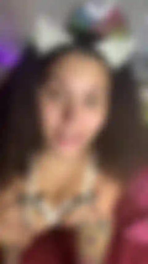 Kitty a besoin d'amour.