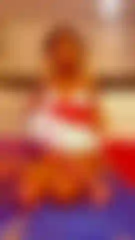 Rubie adore une fellation bâclée et désordonnée !