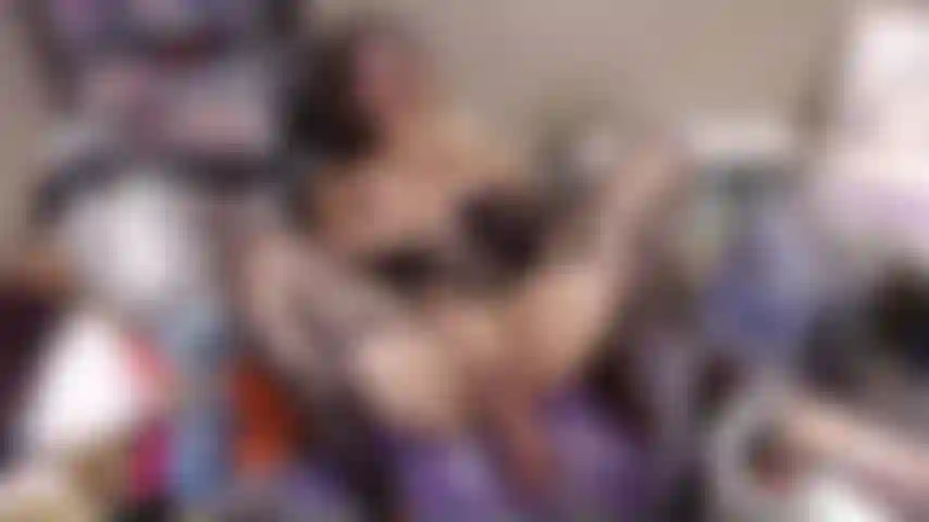 Contrôle ma machine à baiser et fais-moi gicler.