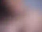 Joue avec mes gros tétons, j'aime, j'attends ta bite.