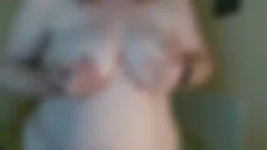 Nue et pluseeeeeeeeeeeeee.