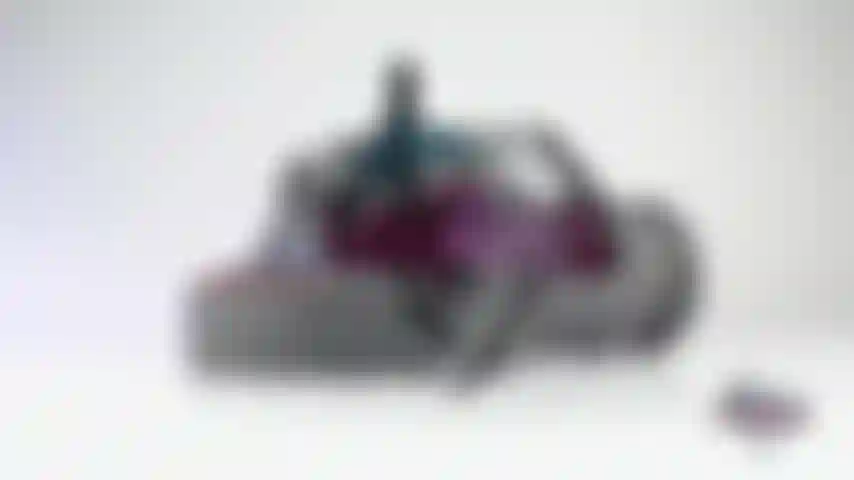 Hé les gars, je vous montre comment je danse, comment je m'amuse et comment je m'excite devant la caméra. Si vous voulez passer un bon moment, entrez dans mon privé.