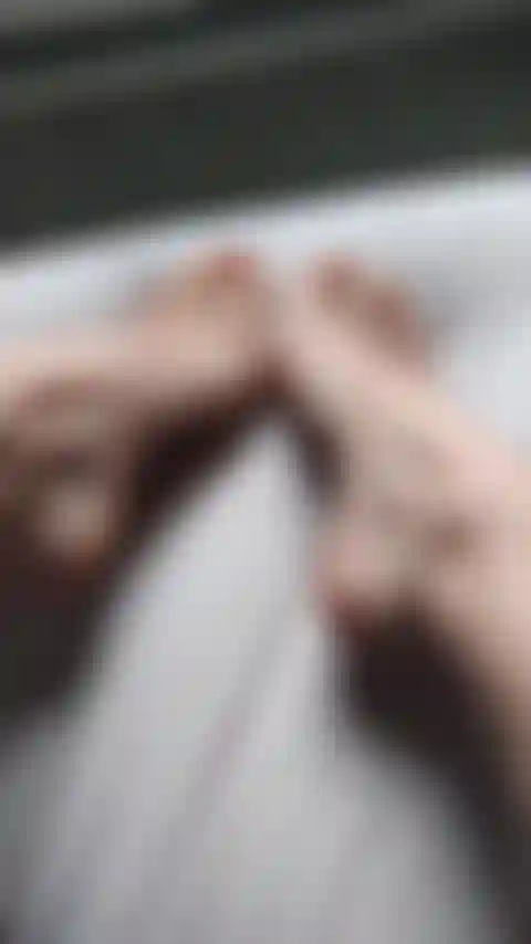 Fan de pieds naturel non vernis c'est pour toi . Profites en je suis jamais les ongles naturel toujours vernis.