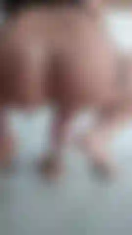 Je me baise avec mon god ventouse. Fuck pussy mon ass au premire loge pour les fans de bigass.