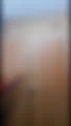 Jouant avec le pouvoir et le style : corset et harnais.