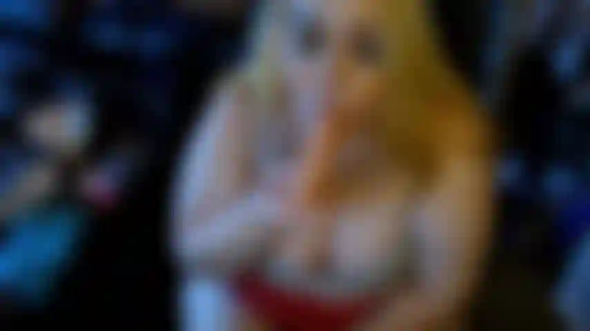 Pince à tête hardcore.