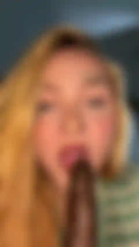 Suce la bbc pour la première fois.