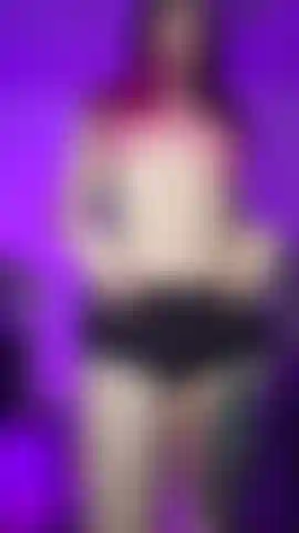 Amateur recorded with my Phone. Striptease, Ass Spread and Blowjob