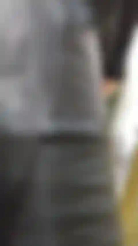 Je suis maîtresse mara, prie ver d'être à mes pieds, tu souhaites me servir je sais ...