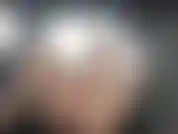 " Balade en voiture cum". Prends un uber ensemble et je me sens fringante... Regarde-moi descendre pour toi sur la banquette arrière. J'espère que le chauffeur ne voit pas !!