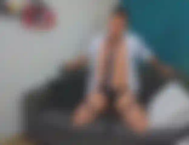 Monte une grosse bite et jouis.