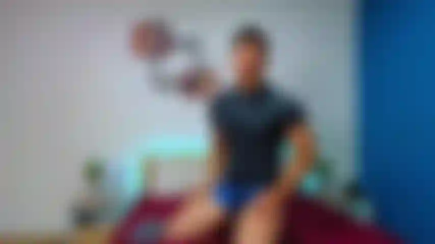 Je suis ton esclave.