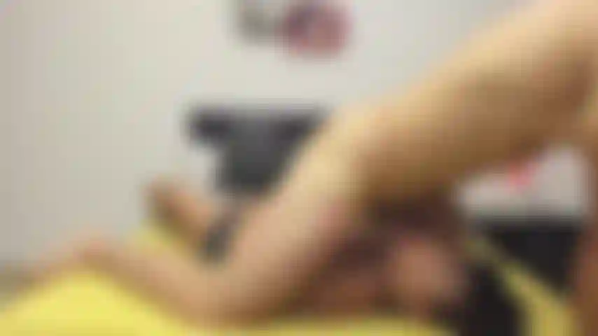 Gros sperme sur le visage.