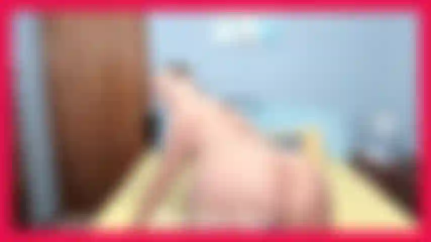 Mistressronidirtybitchboy, adore mon cul car je t'utilise comme une petite chienne.