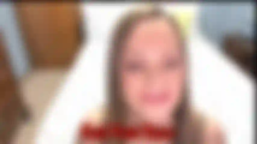 Povbj - vues pov de moi en train de sucer un gode comme si c'était ta bite.