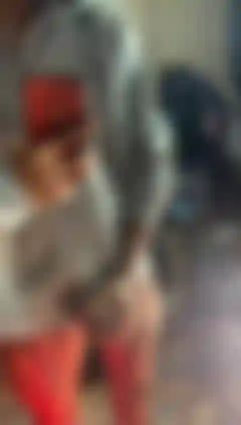 Gros sperme en morror.