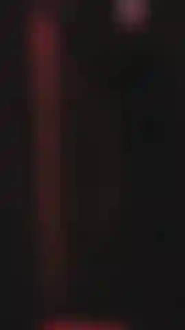 J'aime danser pendant que tu me regardes.