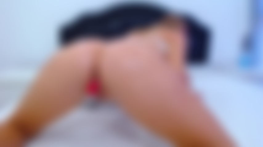 oil twerk, fingers in pussy.