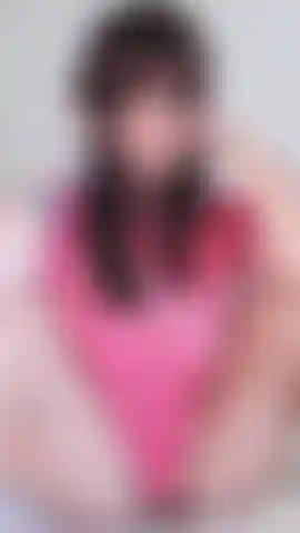 Mouillée, nécessiteuse et totalement ton problème.