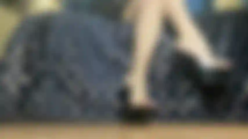 Pieds nus et mes talons plateforme à bout ouvert.