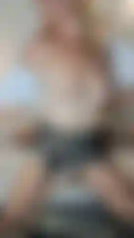 Careese giclée sodomie et orgasme.