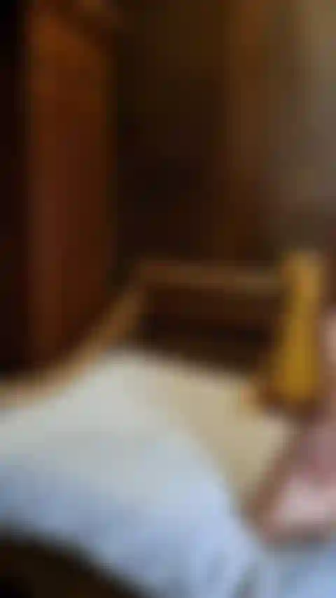 Danse topless lingerie sexy.