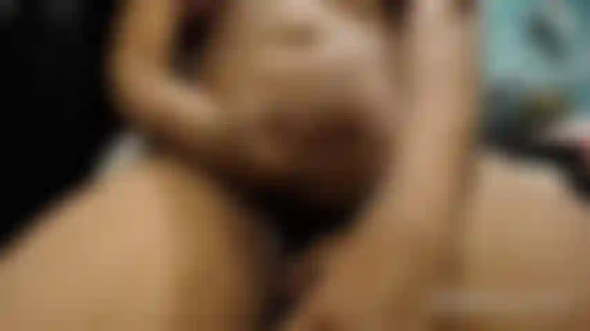 Gros shoot de sperme pour toi.