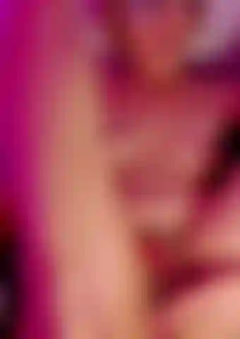 Ne laisse pas le plaisir manquer à l'appel faute du bon jouet. Connecte ton contrôleur aujourd'hui et commence à profiter de l'expérience <span translate='no'>Lovense</span> complète—tout comme j'en profite vraiment quand je suis contrôlée.