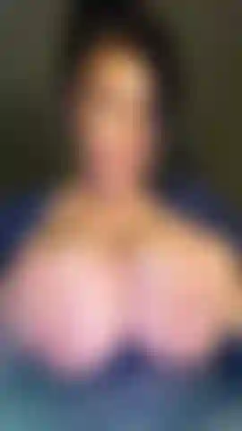 Tu aimes les gros seins juteux ?