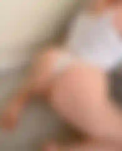 Je fais rebondir ce gros cul pour toi.