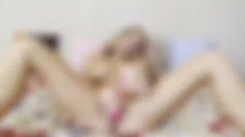 26.05.2023 Solo. Regarde-moi jouir super fort ce matin. Beaucoup de chatte humide, de vibrations et de gémissements, regarde-le !