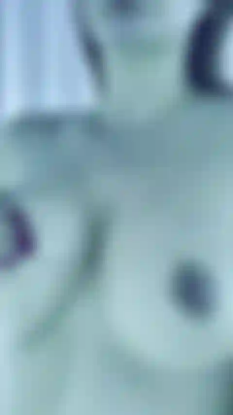 Masturbation chaude au solarium :).